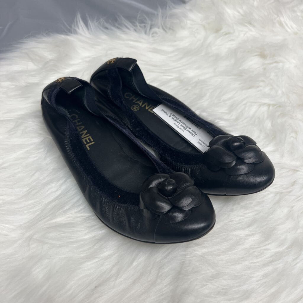 Chanel Black Leather & Velvet Flats w/Rosette Detail