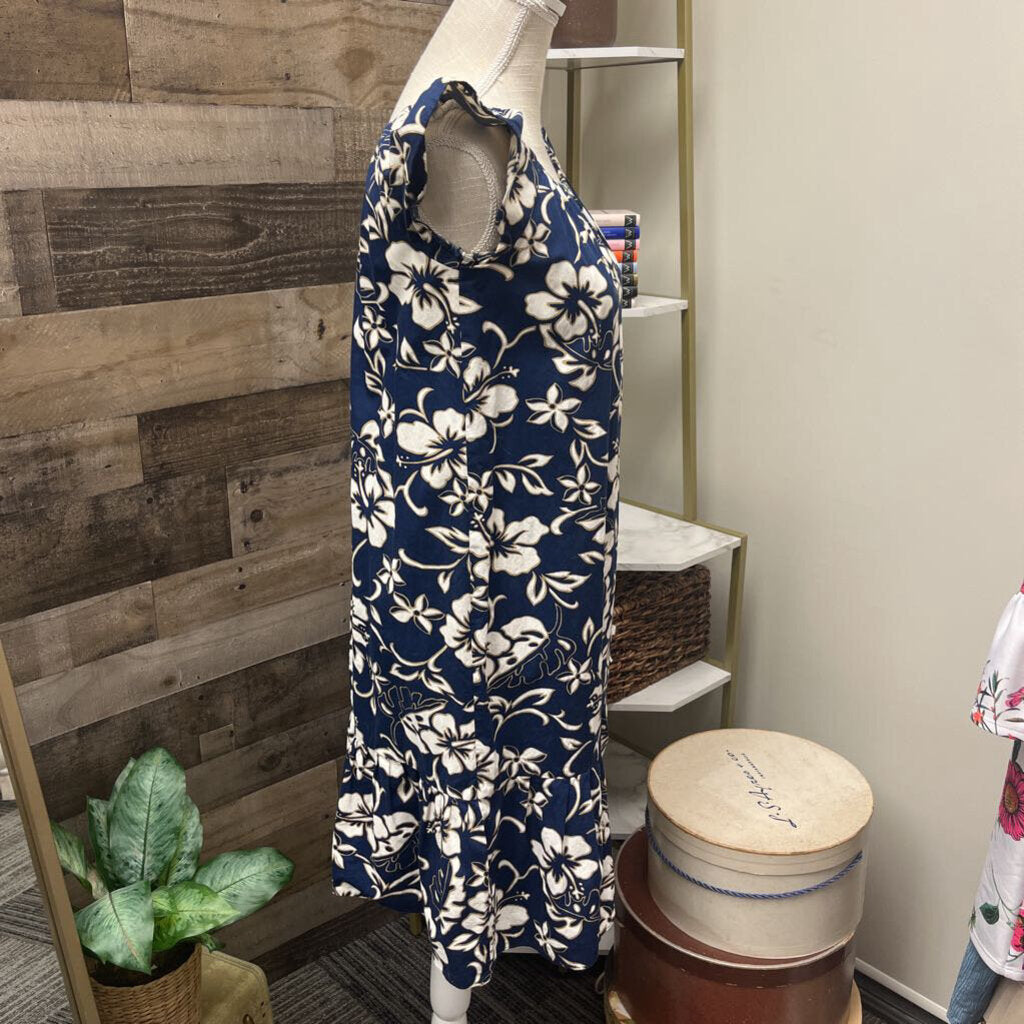 Hilo Hatties Hawaii Navy Floral Dress