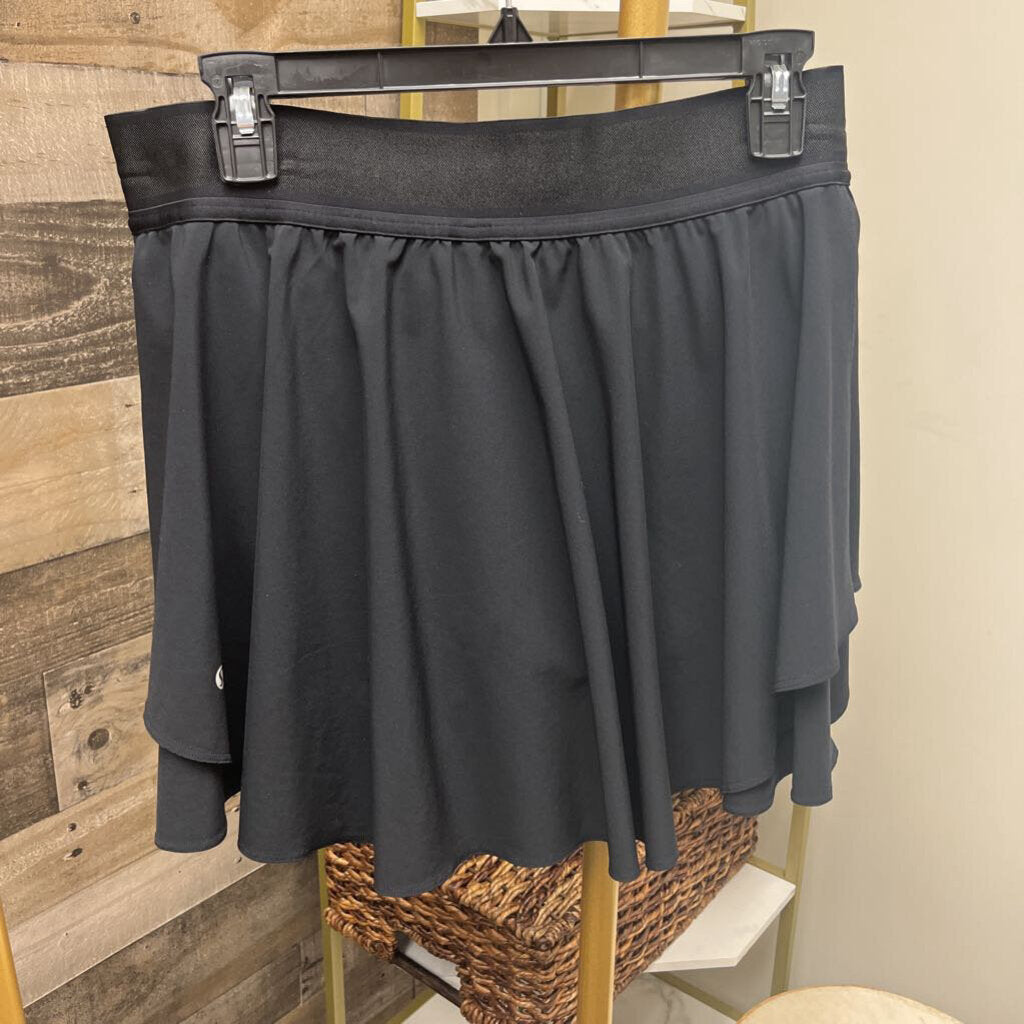 Lululemon Black Ruffle Skort
