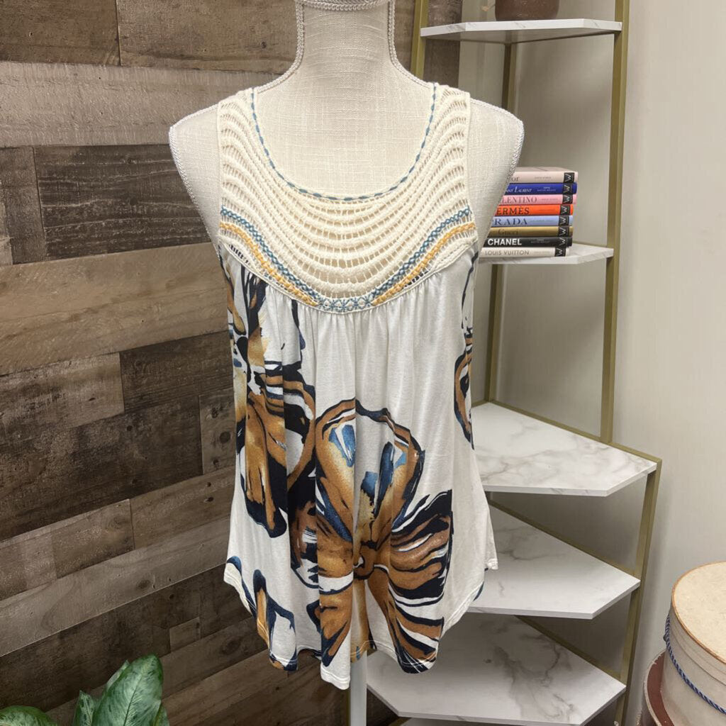Anthro One Sept Crochet Neckline Navy & Cream Tank