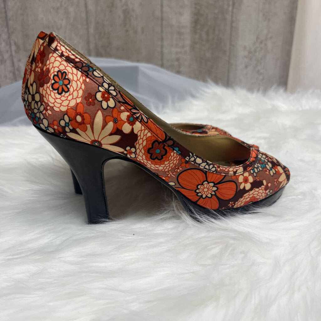 Madden Girl Brown & Orange Pumps
