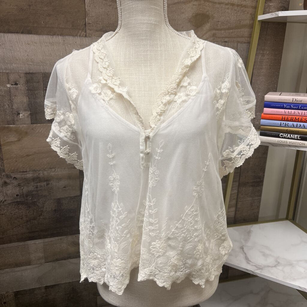 Anthro Ivory Short Sleeve V-Neck Lace Blouse & Camisole