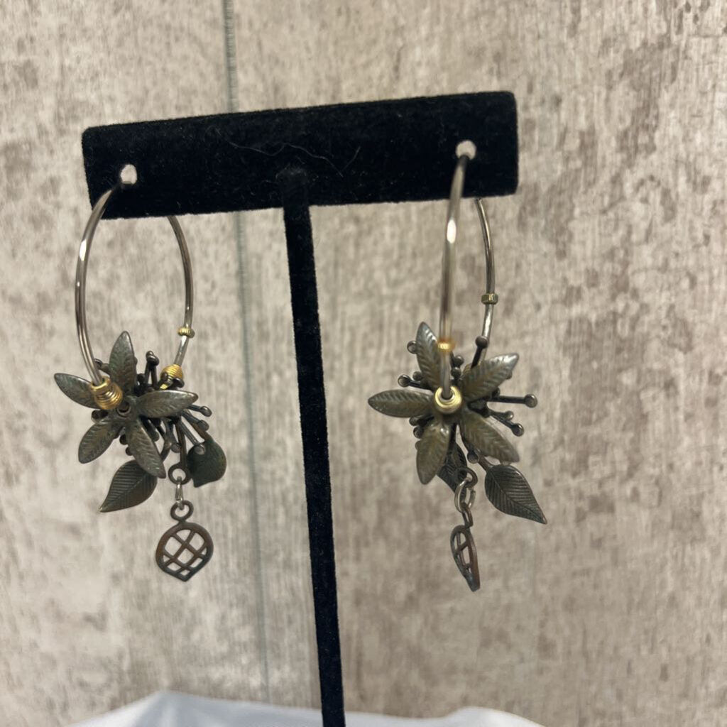 Silver Hoops w/ Flower/Leaf