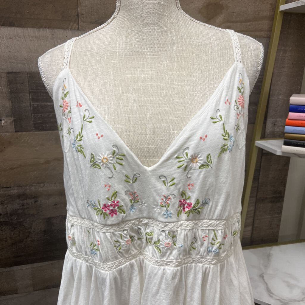 Anthropology Floral Embroidered Tank Top