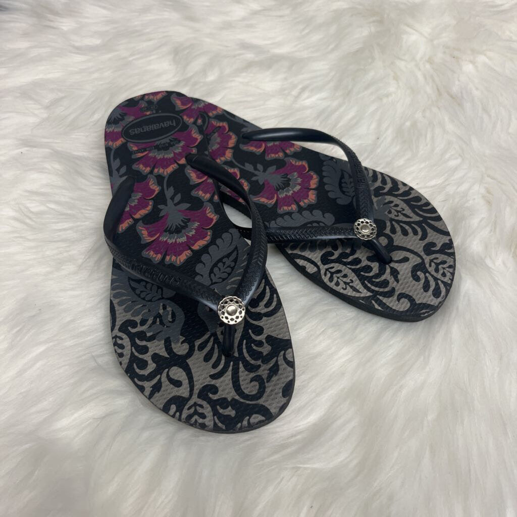 Havaianas Floral Flip Flops