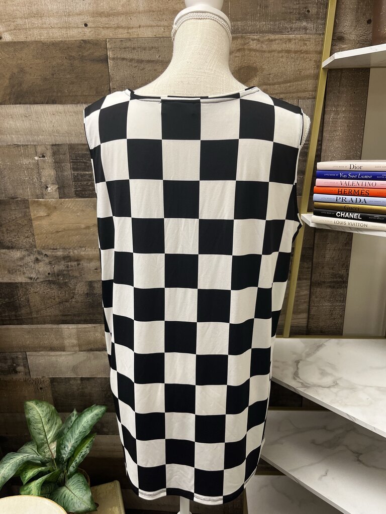 Zenana Black/White Checkered Sleeveless Top