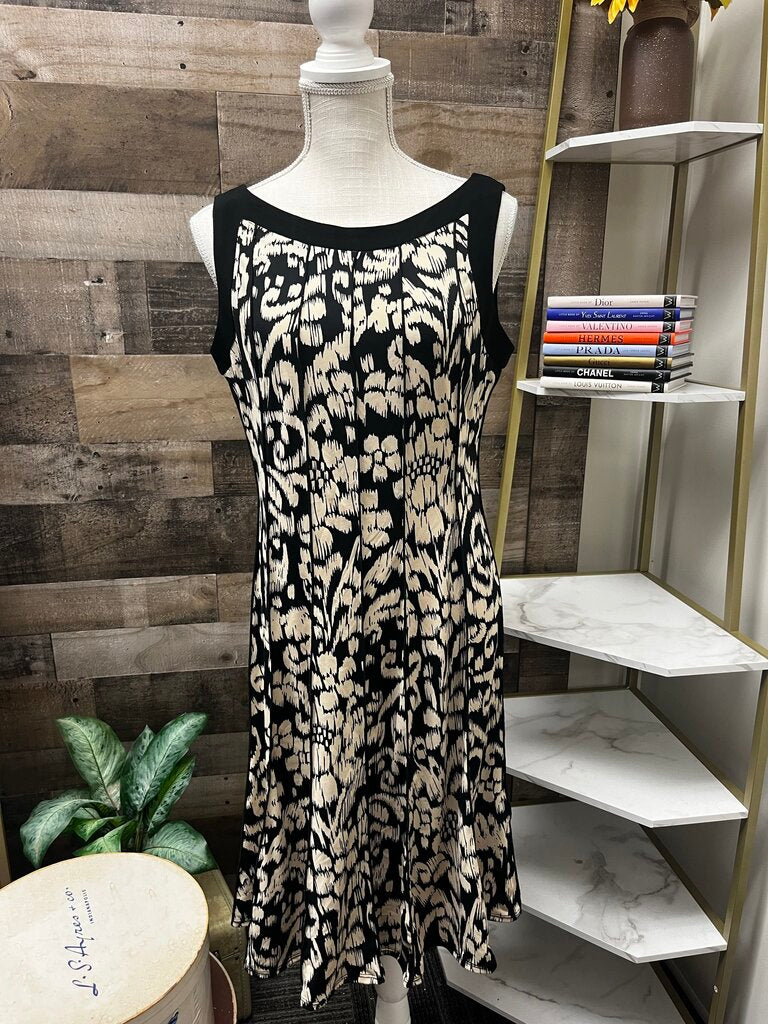 NWT Perceptions NY Black/Creme Pleated Sleeveless Dress
