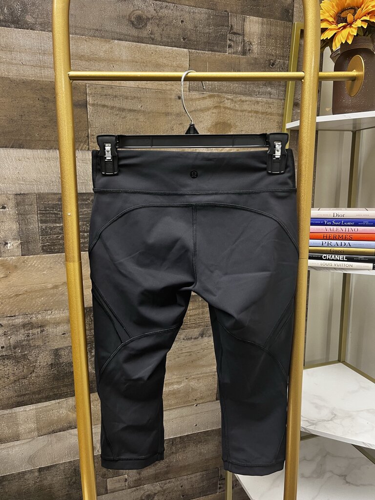 Lululemon Black Capri Mesh Leggings