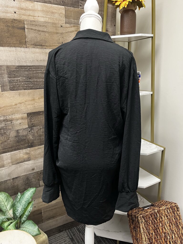 NWT Pretty Little Thing Black Woven Plunge Bell Cuff Shirt Dress