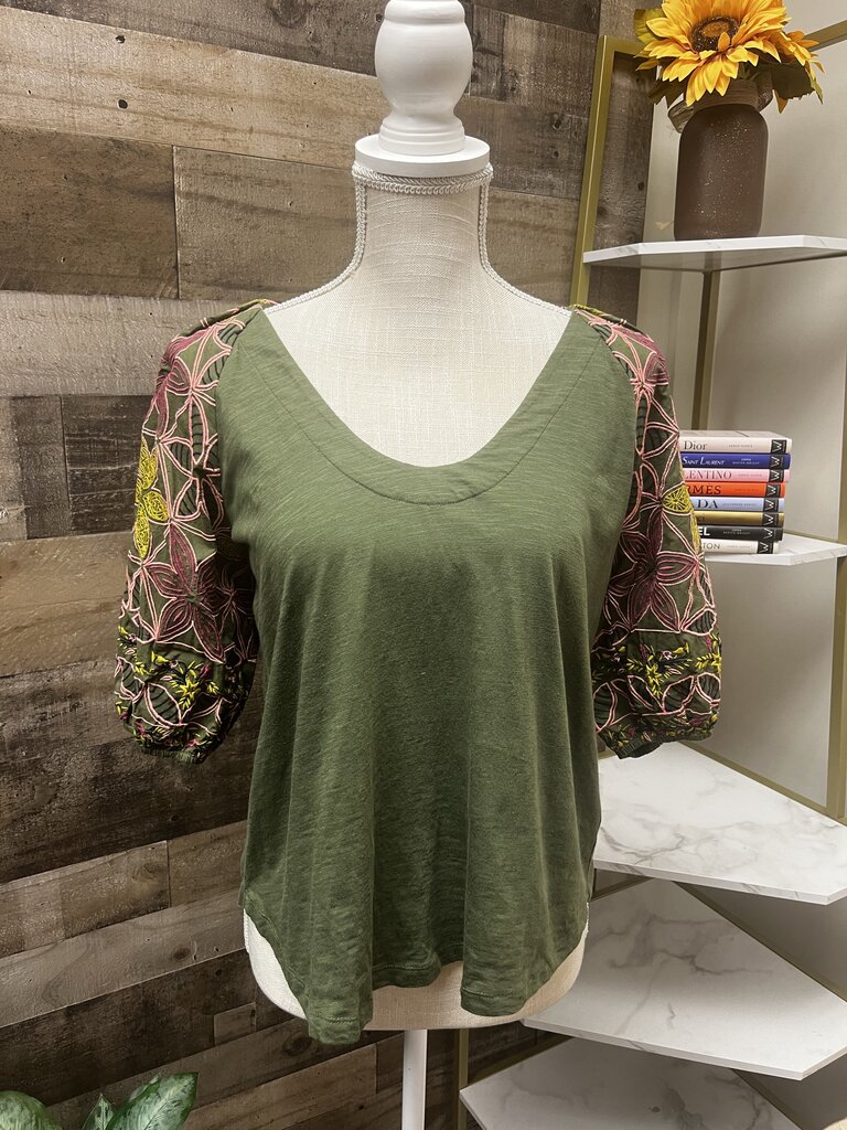 Maeve by Anthropologie Bridey Floral Embroidered Puff Sleeve Boho Green Top