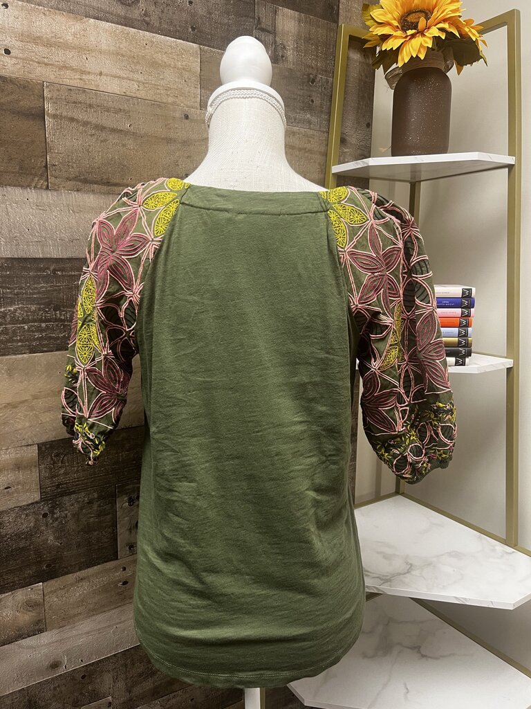 Maeve by Anthropologie Bridey Floral Embroidered Puff Sleeve Boho Green Top